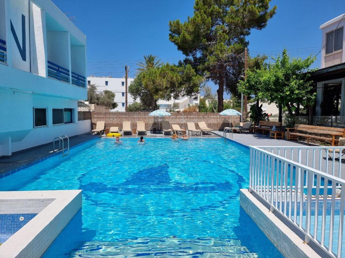 Nereus Hotel Paphos Eksteriør bilde