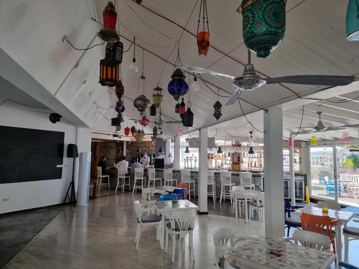 Nereus Hotel Paphos Eksteriør bilde