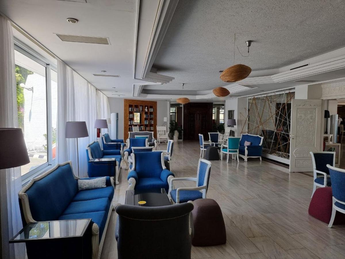 Nereus Hotel Paphos Eksteriør bilde